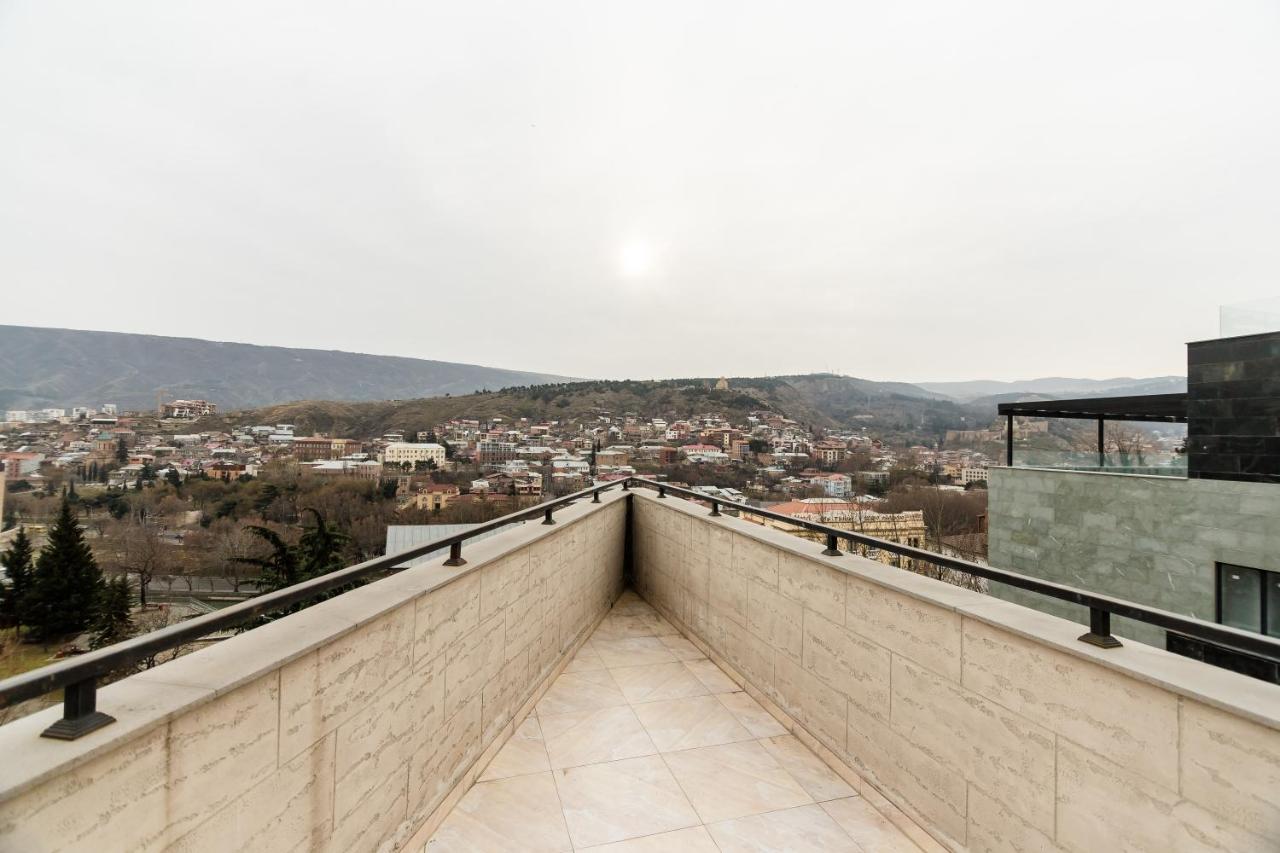 Modern Avlabari in Old Town Appartement Tbilisi Buitenkant foto